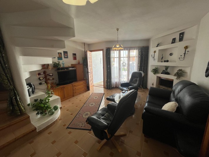 Terraced house on the beachside of Cabo Roig