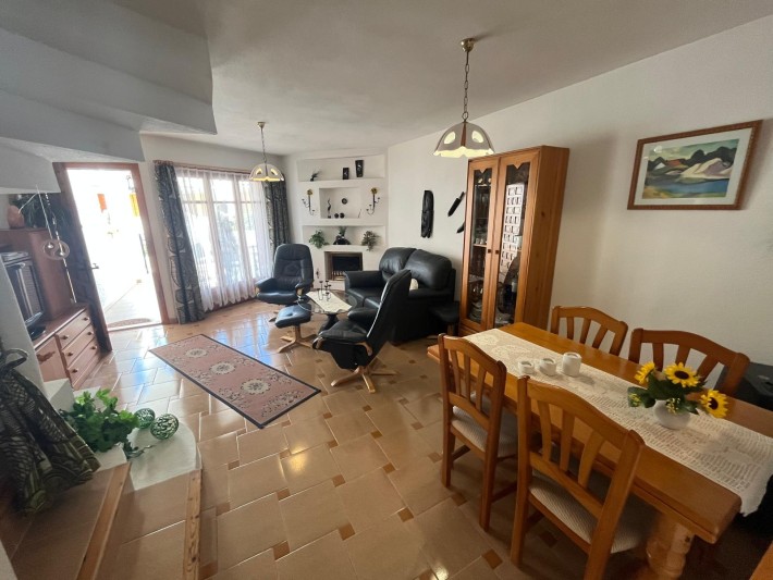 Terraced house on the beachside of Cabo Roig
