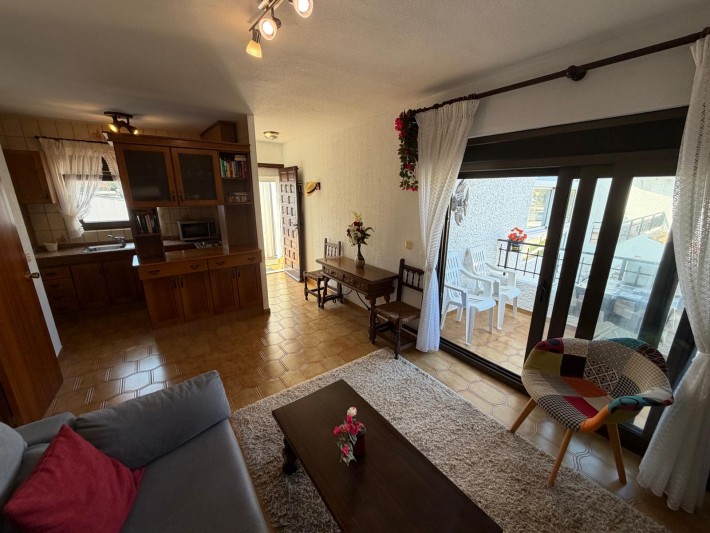 Upstairs apartment with 3 terraces at Cala Capitán beach in Cabo Roig Upstairs apartment with 3 terraces at Cala Capitán beach in Cabo Roig
