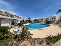 Upstairs apartment with 3 terraces at Cala Capitán beach in Cabo Roig