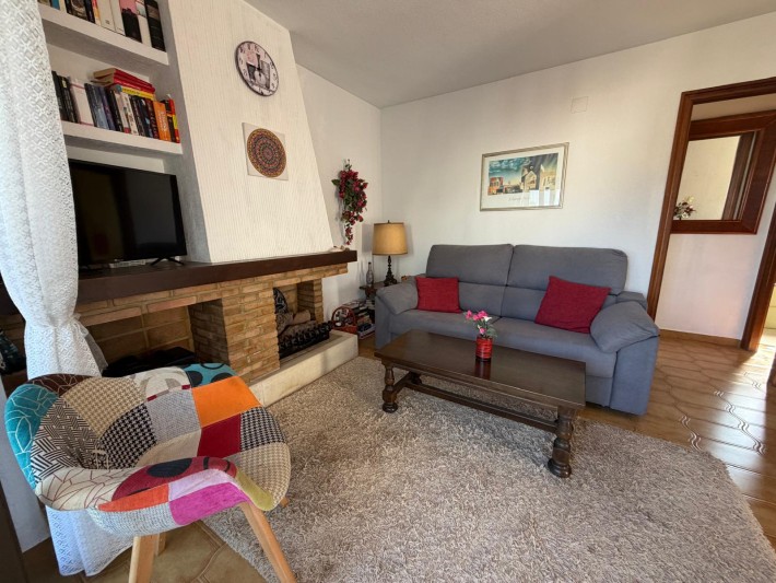 Upstairs apartment with 3 terraces at Cala Capitán beach in Cabo Roig Upstairs apartment with 3 terraces at Cala Capitán beach in Cabo Roig