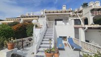 Spacious terraced house in fantastic location only 100m from the beach in Cabo Roig