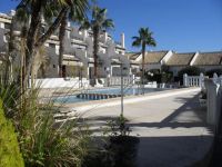 Spacious terraced house in fantastic location only 100m from the beach in Cabo Roig