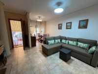 Spacious terraced house with 2 community pools in Los Altos