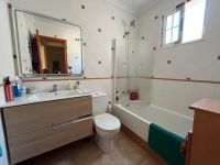 Spacious terraced house with 2 community pools in Los Altos