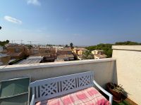 Spacious terraced house with 2 community pools in Los Altos