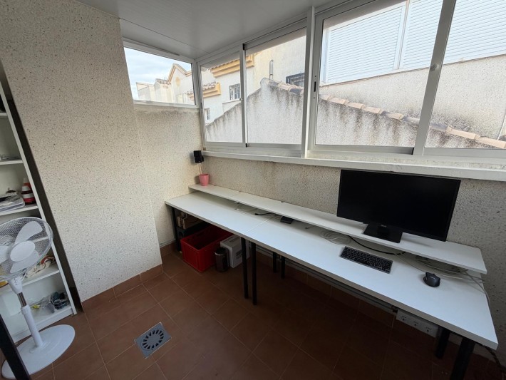Semi-detached house on large corner plot in Los Balcones Semi-detached house on large corner plot in Los Balcones