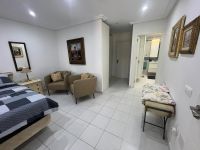 Very well presented spacious corner house in La Florida