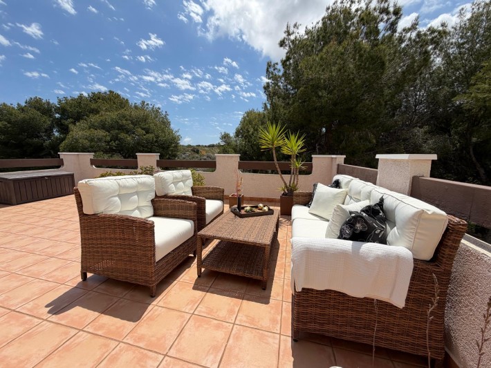 Luxury duplex penthouse with great views in Las Ramblas Luxury duplex penthouse with great views in Las Ramblas