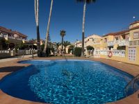 Downstairs apartment with large terrace in La Zenia