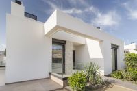 Luxury front line golf villas