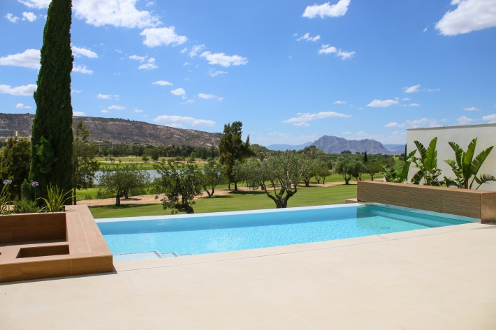 Luxury front line golf villas