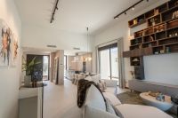 Luxury front line golf villas