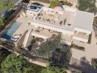 Luxury newbuild villas at prestigous golf course