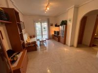 Sunny apartment in Playa Flamenca with large community pool