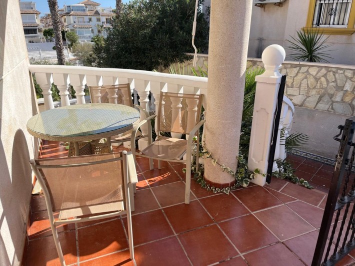 Spacious detached villa with private pool in Playa Flamenca Spacious detached villa with private pool in Playa Flamenca