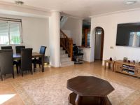 Spacious detached villa with private pool in Playa Flamenca