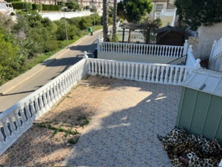 Spacious detached villa with private pool in Playa Flamenca Spacious detached villa with private pool in Playa Flamenca