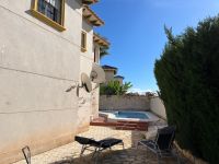 Spacious detached villa with private pool in Playa Flamenca