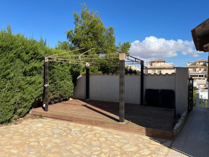 Spacious detached villa with private pool in Playa Flamenca Spacious detached villa with private pool in Playa Flamenca