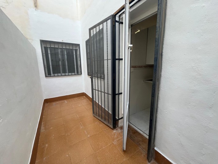 Spacious apartment with 3 bedrooms and 2 community pools in Playa Flamenca