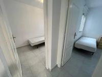Spacious apartment with 3 bedrooms and 2 community pools in Playa Flamenca