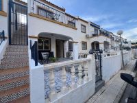 Spacious apartment with 3 bedrooms and 2 community pools in Playa Flamenca