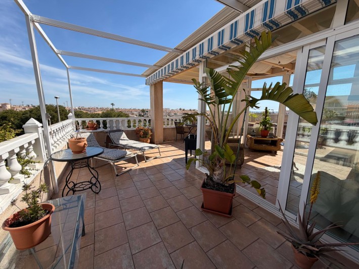 Fantastic penthouse in Miraflores II with large terrace in beautiful complex