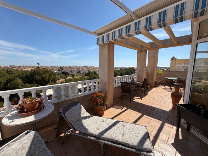 Fantastic penthouse in Miraflores II with large terrace in beautiful complex