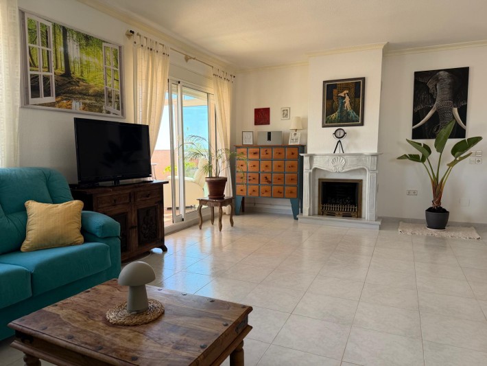 Fantastic penthouse in Miraflores II with large terrace in beautiful complex