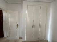 Spacious apartment in gated complex in Playa Flamenca