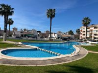Spacious apartment in gated complex in Playa Flamenca