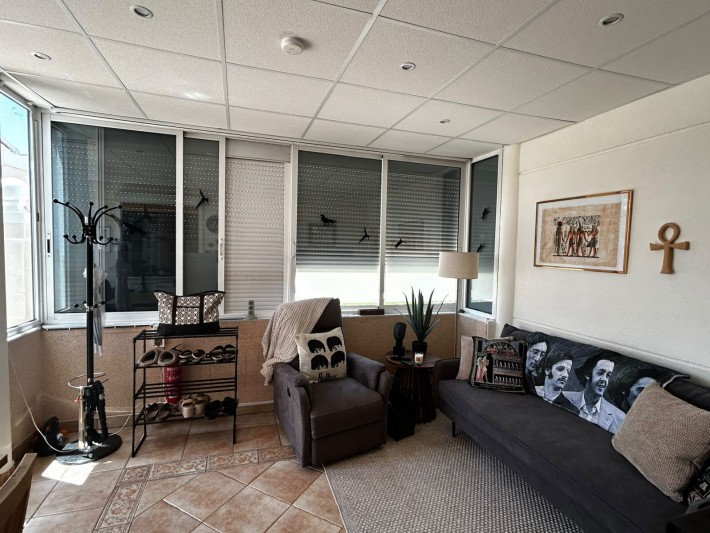 Spacious corner house in gated complex close to amenities in Playa Flamenca Spacious corner house in gated complex close to amenities in Playa Flamenca