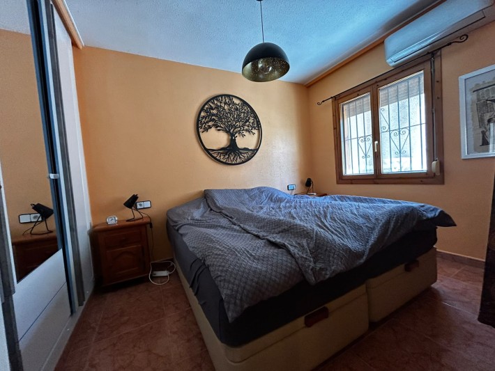 Spacious corner house in gated complex close to amenities in Playa Flamenca Spacious corner house in gated complex close to amenities in Playa Flamenca