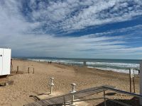South-facing penthouse apartment - only 100m from the beach!