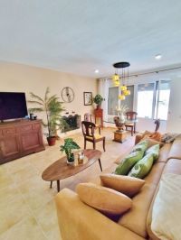Large detached villa with private pool in San Miguel de Salinas
