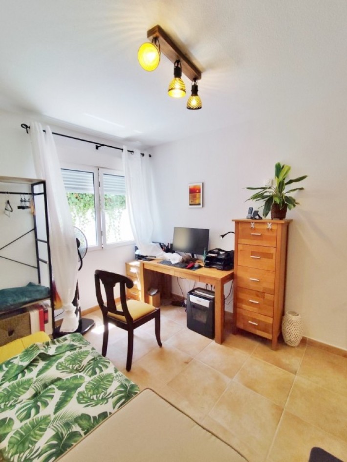Large detached villa with private pool in San Miguel de Salinas
