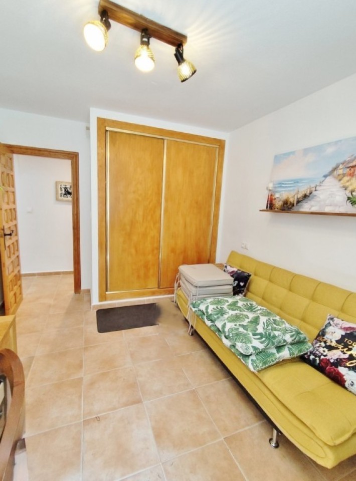 Large detached villa with private pool in San Miguel de Salinas