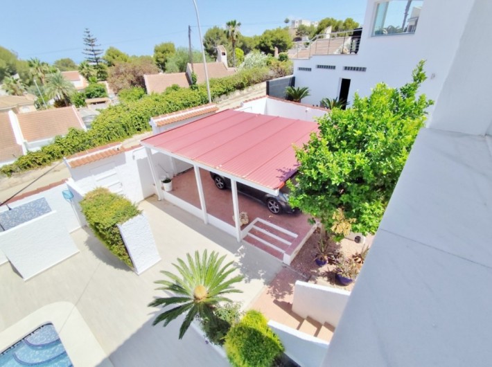 Large detached villa with private pool in San Miguel de Salinas