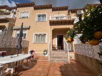 South-facing terraced house in Villamartin