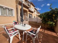 South-facing terraced house in Villamartin
