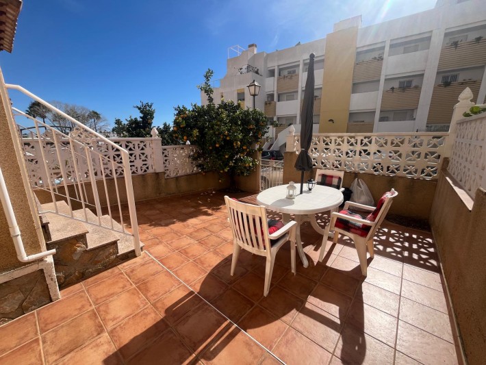 South-facing terraced house in Villamartin