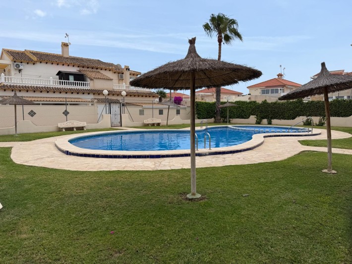 Semi-detached villa with 3 bedrooms in Playa Flamenca